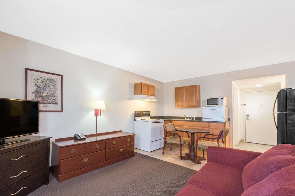 Holiday Inn Express Jonestown Ft Indiantown Gap By Ihg Exterior photo