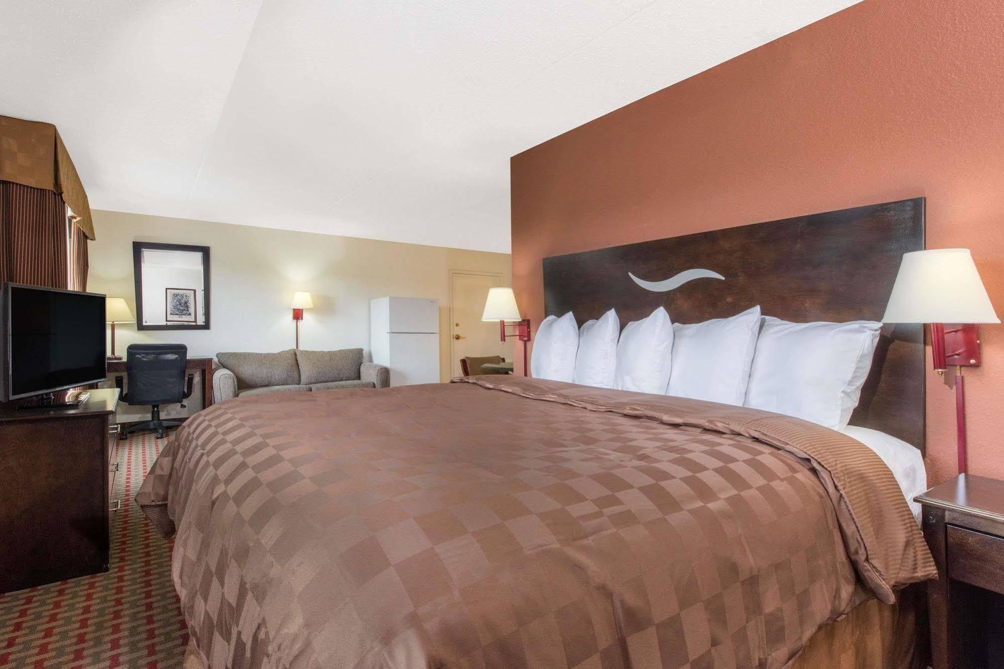 Holiday Inn Express Jonestown Ft Indiantown Gap By Ihg Exterior photo